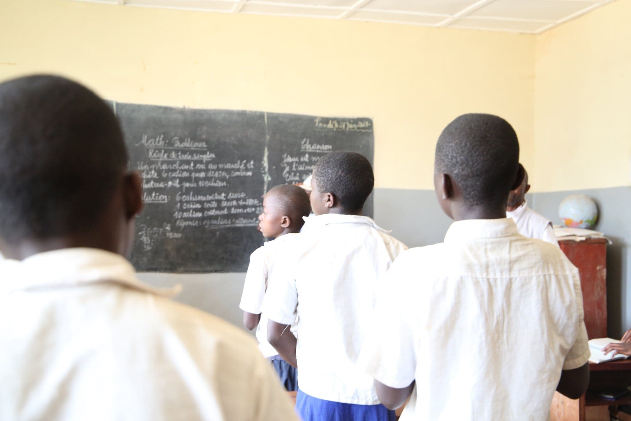 Ecole dans le village de Luhwindja dans le Sud-Kivu en juin 2021 © Maud-Salomé Ekila